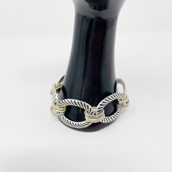 Boutique Silver Tone Wrapped Toggle Bracelet Gold Tone Accents Chainlink Fashion - Picture 10 of 12